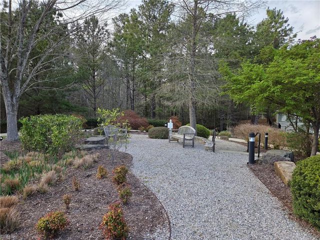 9117 Daydreamer CT, Toano, VA 23168