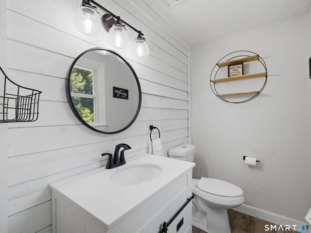 26 Pearl Drive, Vernon, CT 06066