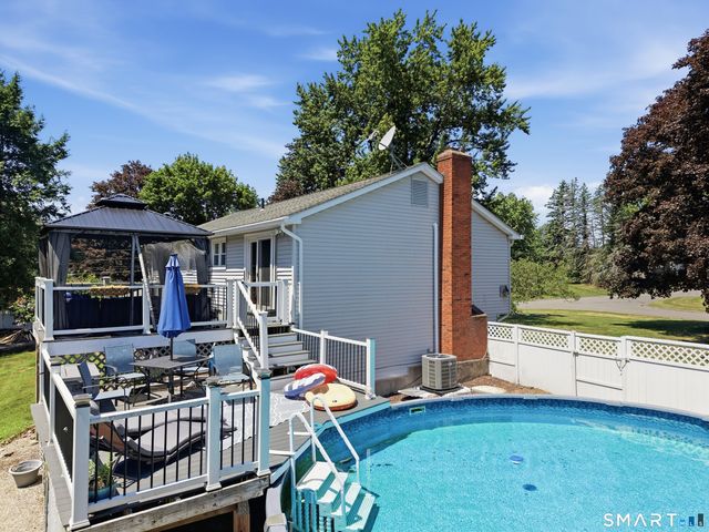 26 Pearl Drive, Vernon, CT 06066