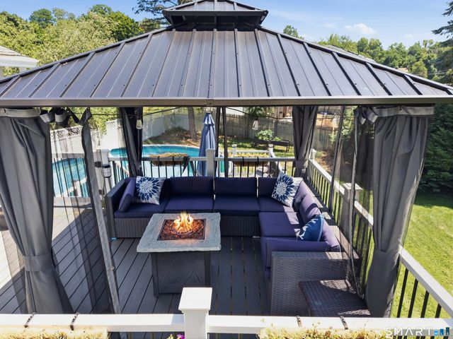 26 Pearl Drive, Vernon, CT 06066