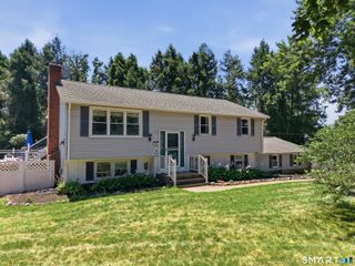 26 Pearl Drive, Vernon, CT 06066