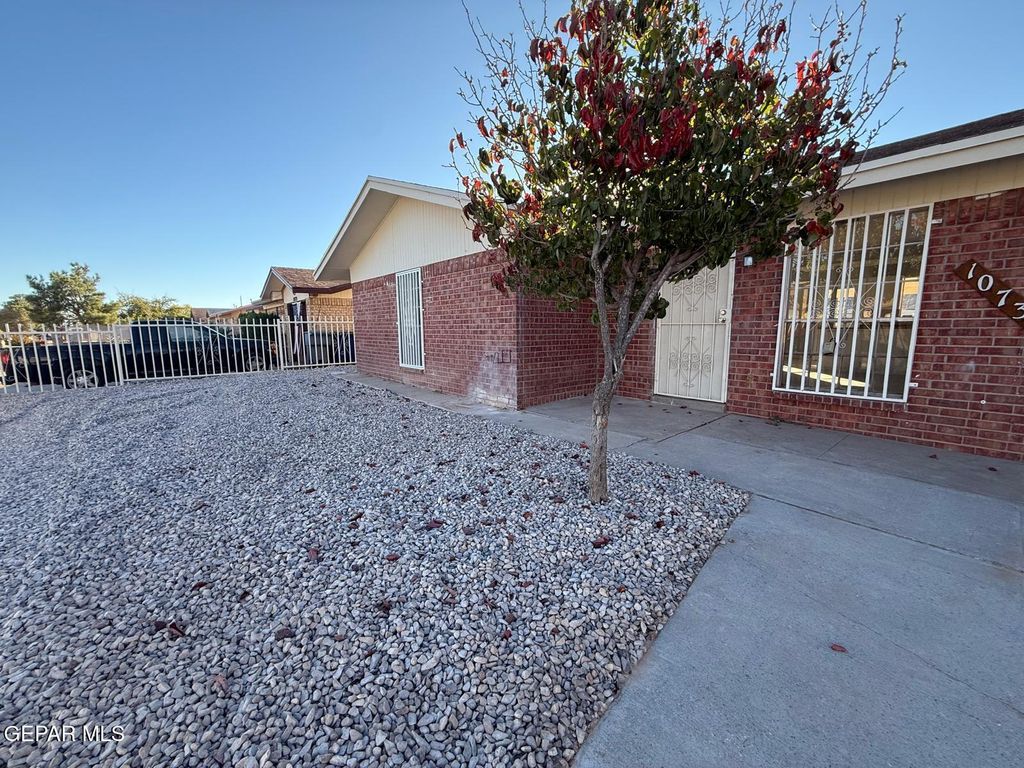 10733 TOURMALINE Street, El Paso, TX 79924