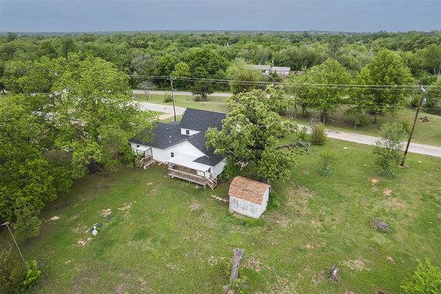 1823 W Highland Street, Shawnee, OK 74801