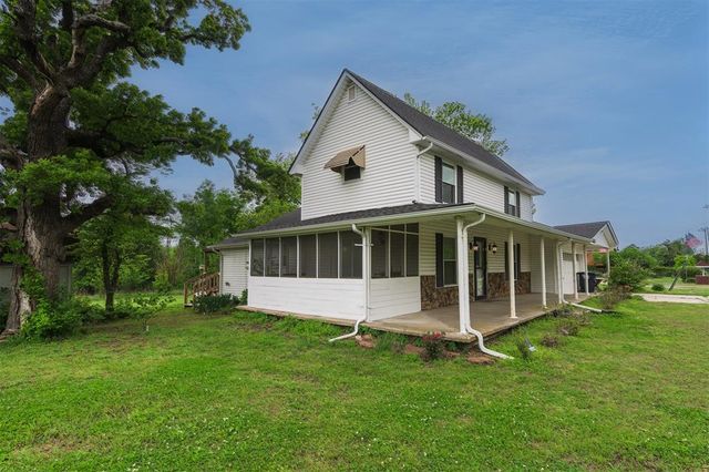 1823 W Highland Street, Shawnee, OK 74801