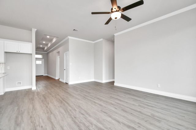10220 Cabo Del Sol Drive, Cleveland, TX 77327