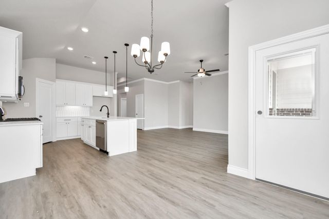 10220 Cabo Del Sol Drive, Cleveland, TX 77327