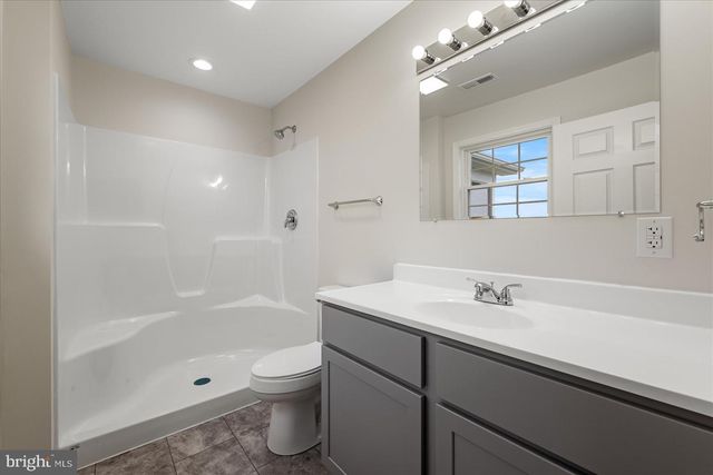 182 RESERVOIR AVE, Luray, VA 22835