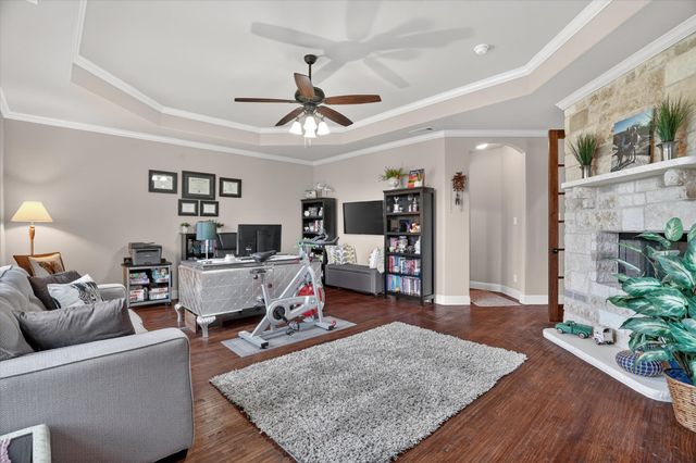 118 Trace Drive, Weatherford, TX 76087