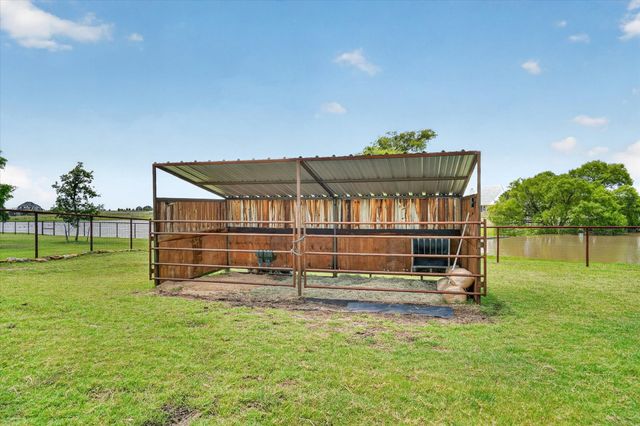118 Trace Drive, Weatherford, TX 76087