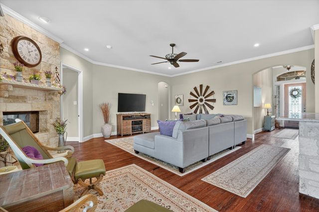 118 Trace Drive, Weatherford, TX 76087