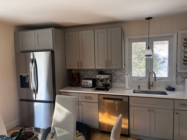 635 Florence Rd., Northampton, MA 01062