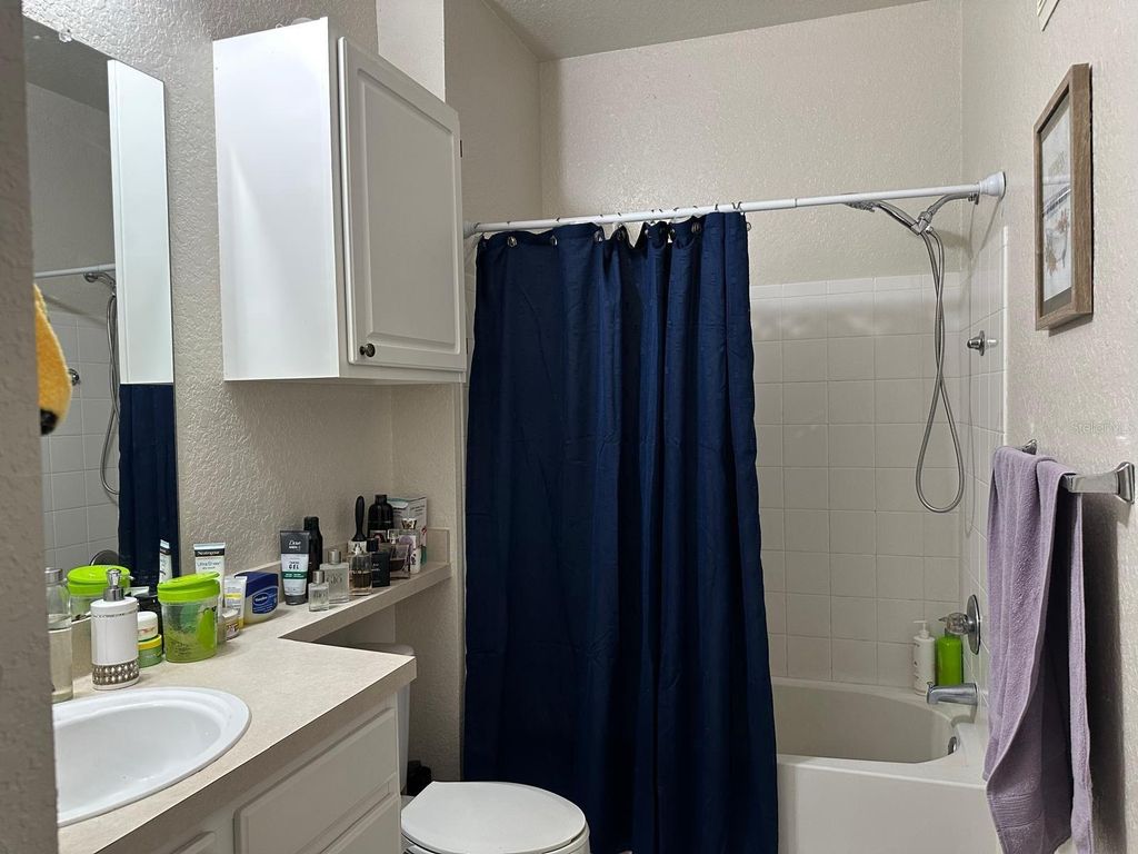 Image 12 of property listing at 2718 MAITLAND CROSSING WAY 207, Orlando, FL 32810