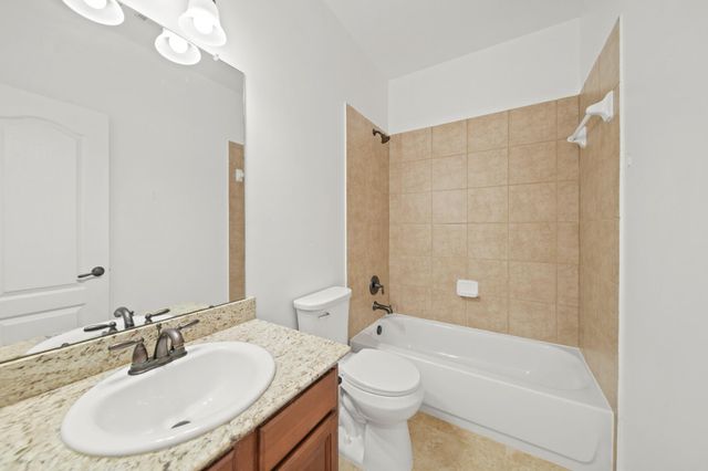 3405 Volterra Circle, Friendswood, TX 77546