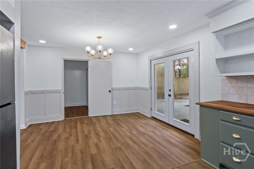 Image 11 of property listing at 115 Lucian Circle, Savannah, GA 31406