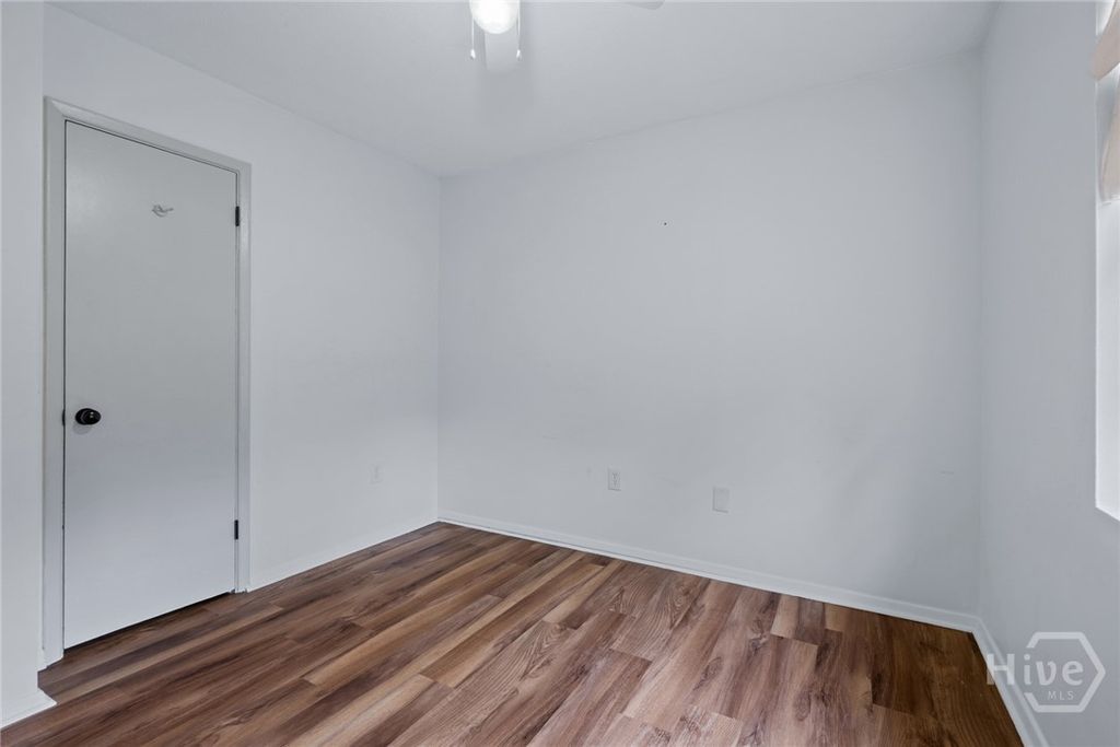 Image 19 of property listing at 115 Lucian Circle, Savannah, GA 31406