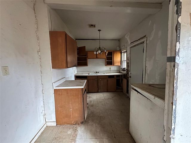 812 NE 27th Street, Oklahoma City, OK 73105