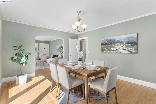1514 Third St., Alameda, CA 94501