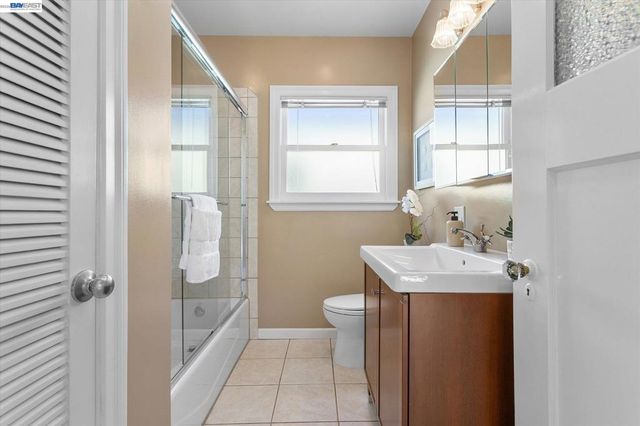 1514 Third St., Alameda, CA 94501