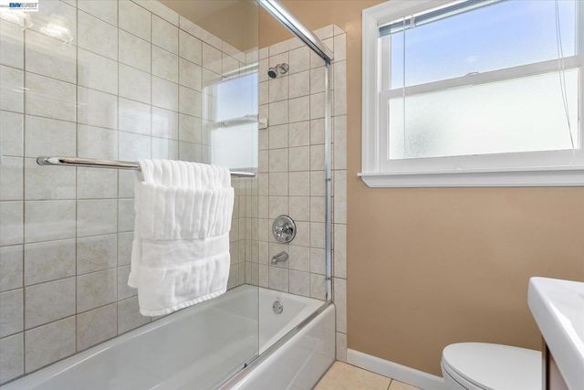 1514 Third St., Alameda, CA 94501