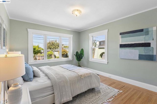 1514 Third St., Alameda, CA 94501