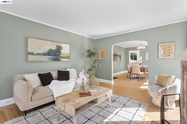 1514 Third St., Alameda, CA 94501