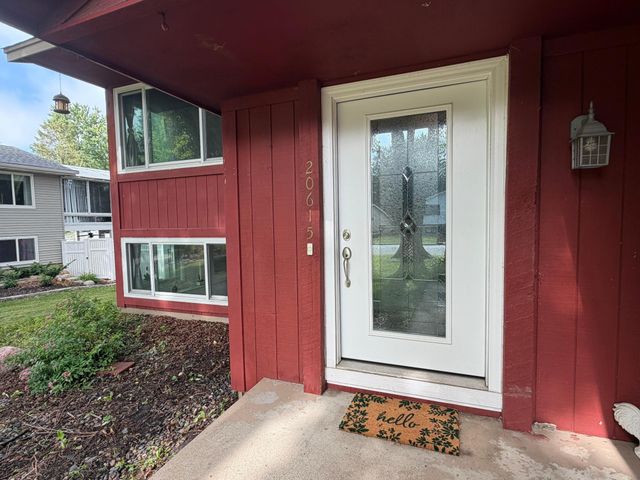 20615 207th Court W, Lakeville, MN 55044