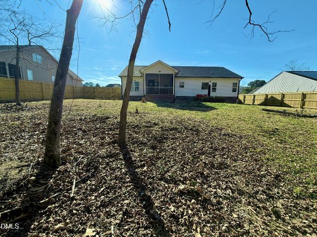 228 Ridgemoore Court, Four Oaks, NC 27524