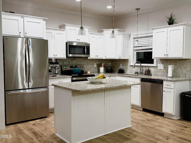 228 Ridgemoore Court, Four Oaks, NC 27524