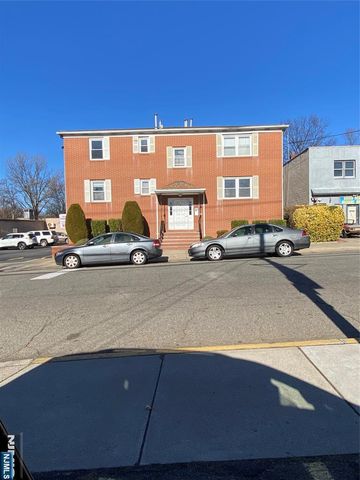 41 W Church Street 11, Bergenfield, NJ 07621