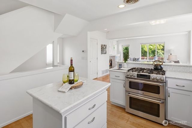 1731 NW 97th Street, Seattle, WA 98117