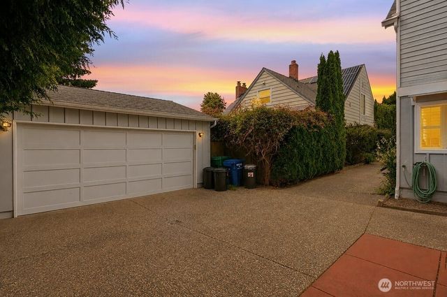 1731 NW 97th Street, Seattle, WA 98117