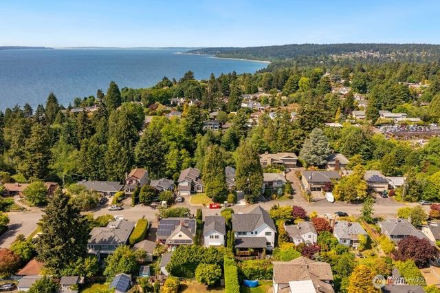 1731 NW 97th Street, Seattle, WA 98117