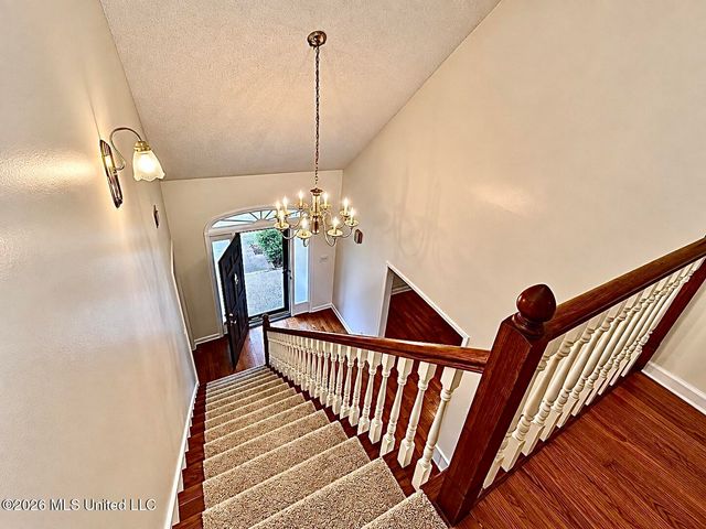 8885 Cedar Crest Lane, Olive Branch, MS 38654