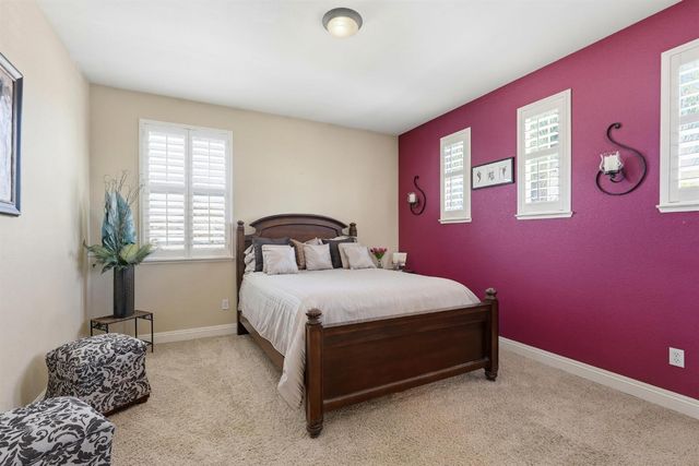 6813 Vilamoura Way, Elk Grove, CA 95757