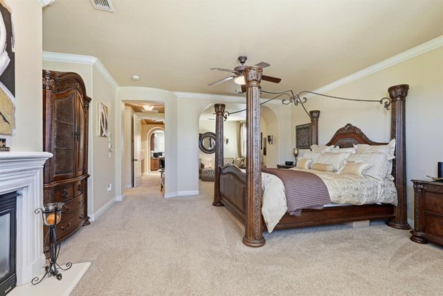 6813 Vilamoura Way, Elk Grove, CA 95757