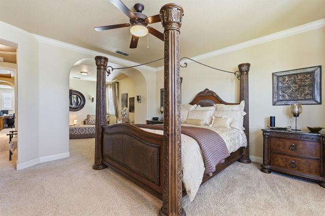 6813 Vilamoura Way, Elk Grove, CA 95757