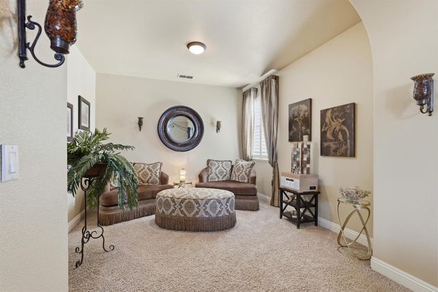 6813 Vilamoura Way, Elk Grove, CA 95757