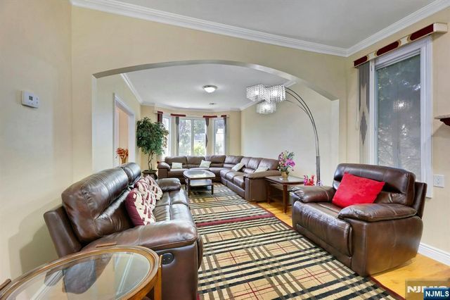 627 Concord Street, New Milford, NJ 07646