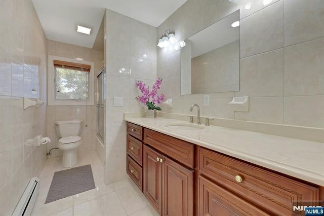 627 Concord Street, New Milford, NJ 07646