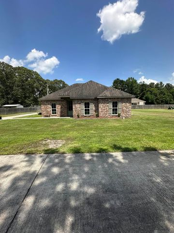 12402 Buddy Ellis Rd, Denham Springs, LA 70726