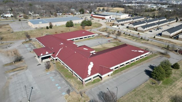 2691 Trenton Rd, Clarksville, TN 37040
