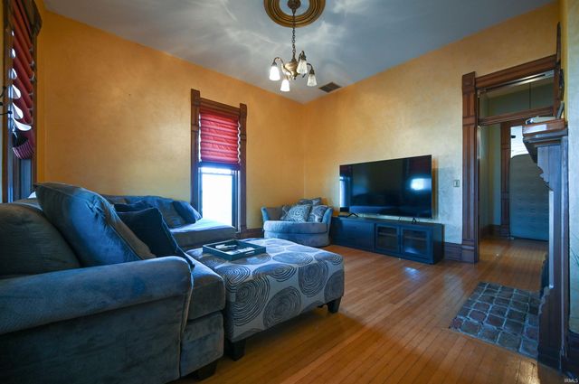 6633 E 400 SOUTH, Kokomo, IN 46902