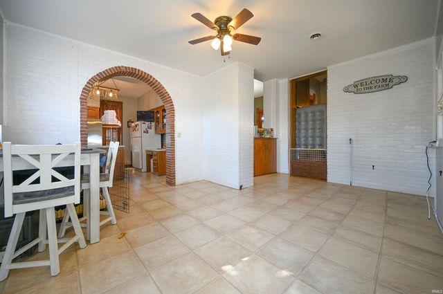 6633 E 400 SOUTH, Kokomo, IN 46902