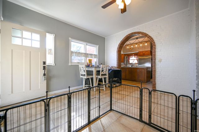 6633 E 400 SOUTH, Kokomo, IN 46902