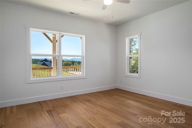 83 Greenwood Fields Drive, Asheville, NC 28804