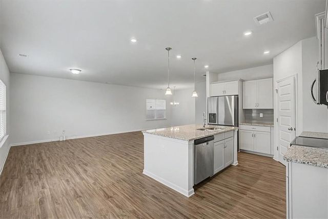 350 Cranston Drive, Ball Ground, GA 30107