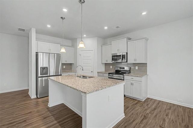 350 Cranston Drive, Ball Ground, GA 30107