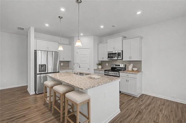 350 Cranston Drive, Ball Ground, GA 30107