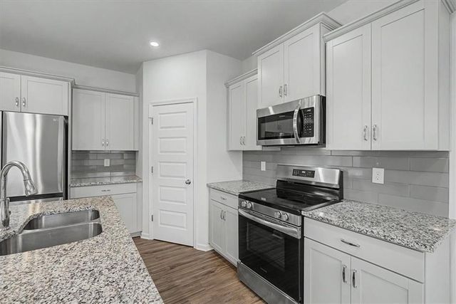 350 Cranston Drive, Ball Ground, GA 30107
