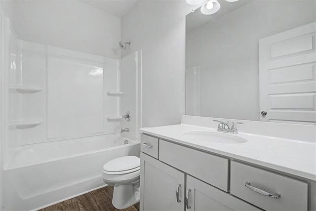 350 Cranston Drive, Ball Ground, GA 30107